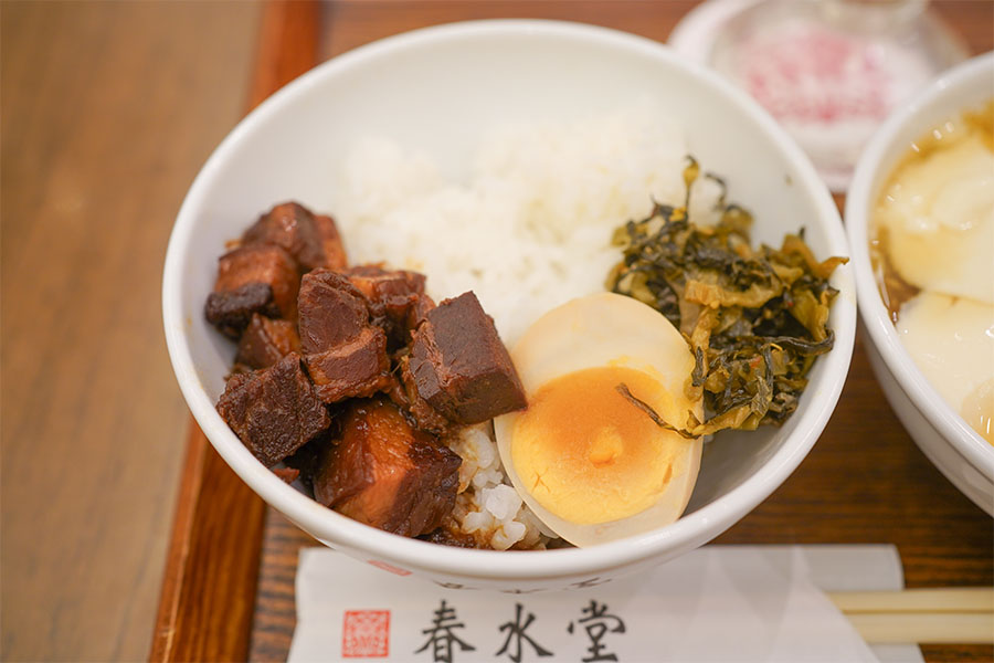 「春水堂」のモーニング「台湾満喫set」で食べることができる「魯肉飯」(10月23日10時頃/Lmaga.jp撮影)