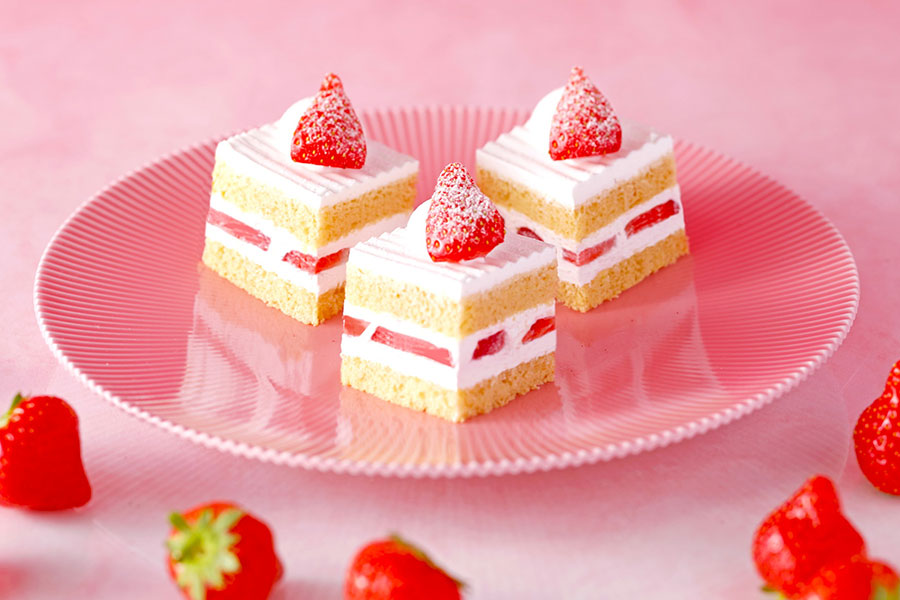 新スーパーあまおうショートケーキ