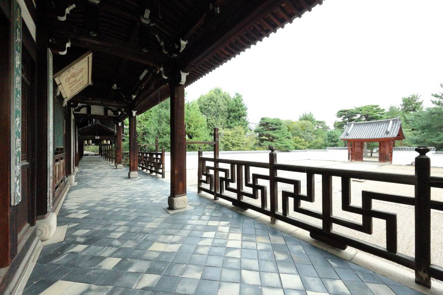 中国の明時代末期頃の様式が今も建物に息づいている