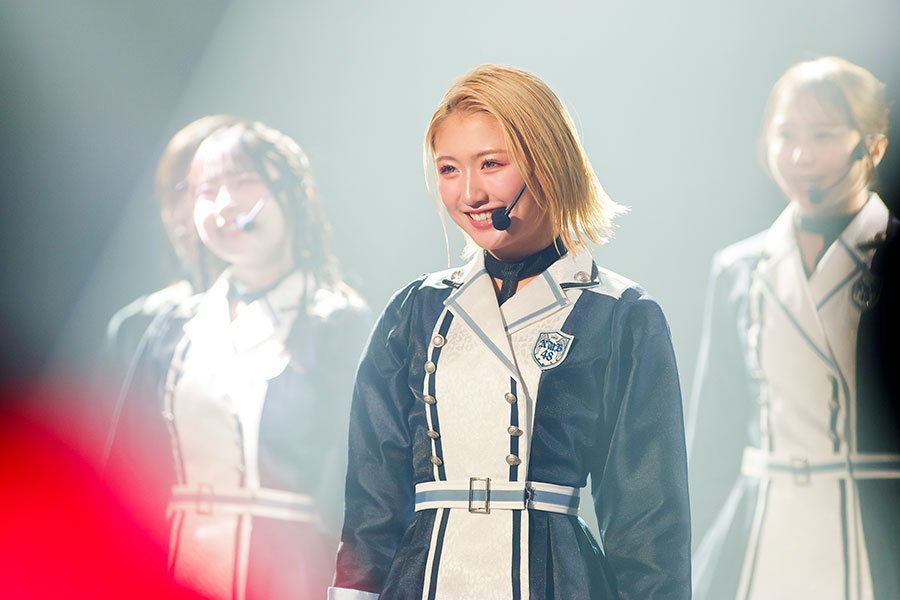 三代目キャプテンに任命された塩月希依音 ©NMB48