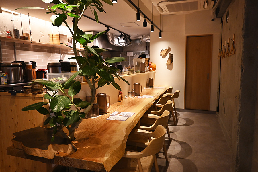 「おにぎりポニーテール」1階内観