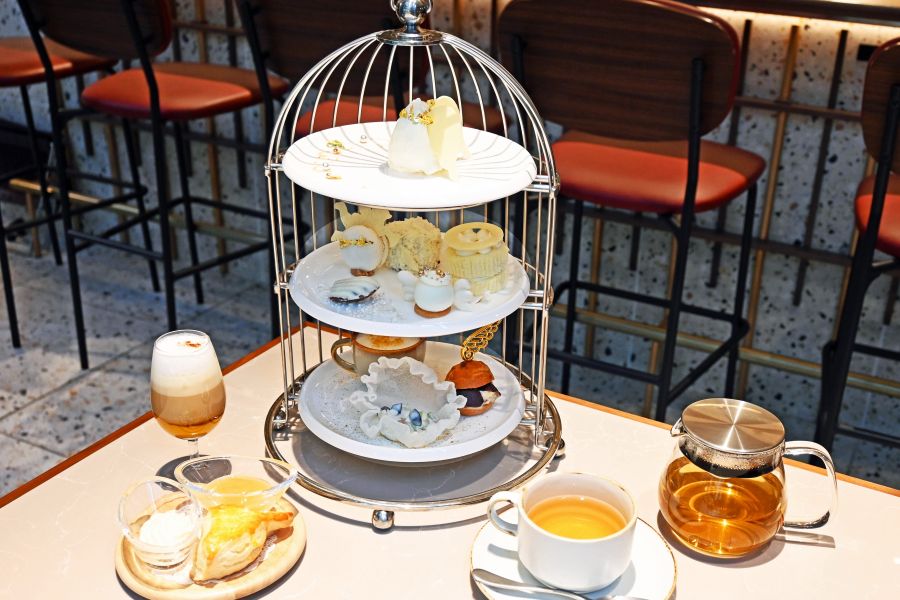 「voco大阪セントラル」の『ホワイト・エンジェル アフタヌーンティー』