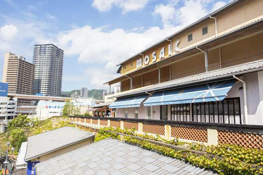 「神戸ハーバーランドumie MOZAIC」の外観