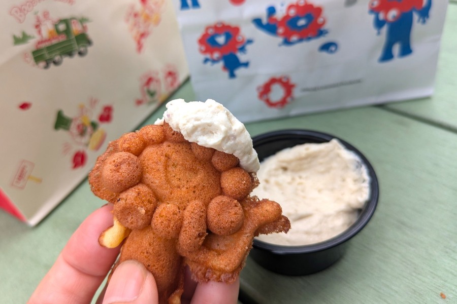 ディップしていただきます!(11月15日/みなみフェス Lmaga.jp編集部撮影)