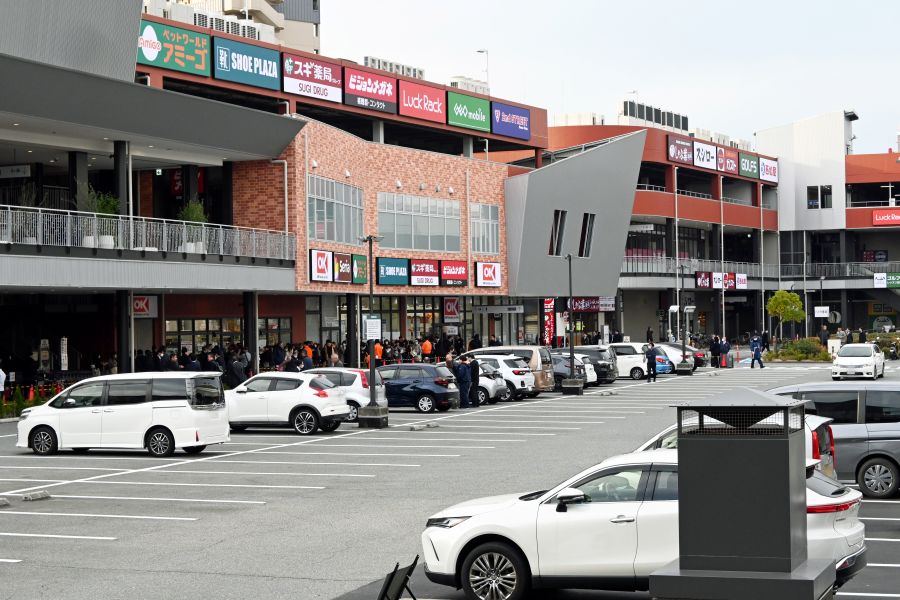 (12月11日「オーケー新在家店」)