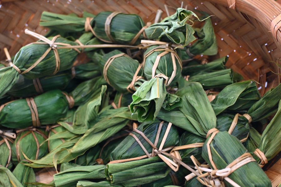 『大阪モノレールの日本酒列車』