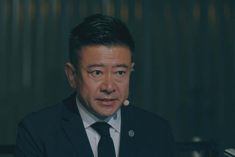 伝説の実況、矢野武アナウンサーが「生」で叫ぶ