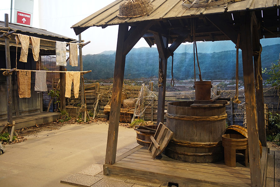 「『ばけばけ』セット公開」にある井戸のセット(2月19日撮影/Lmaga.jp)