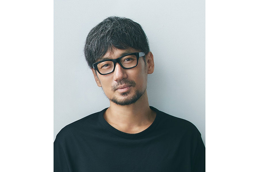 ヘアメイクアップアーティスト・河北裕介氏。コスメブランド「&be(アンドビー)」のプロデューサーも務める