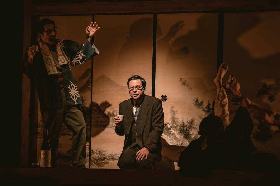 神戸文化ホール開館50周年記念事業『流々転々 KOBE 1942-1946』(撮影:井上嘉和)