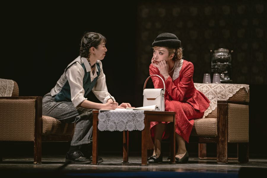 神戸文化ホール開館50周年記念事業『流々転々 KOBE 1942-1946』(撮影:井上嘉和)