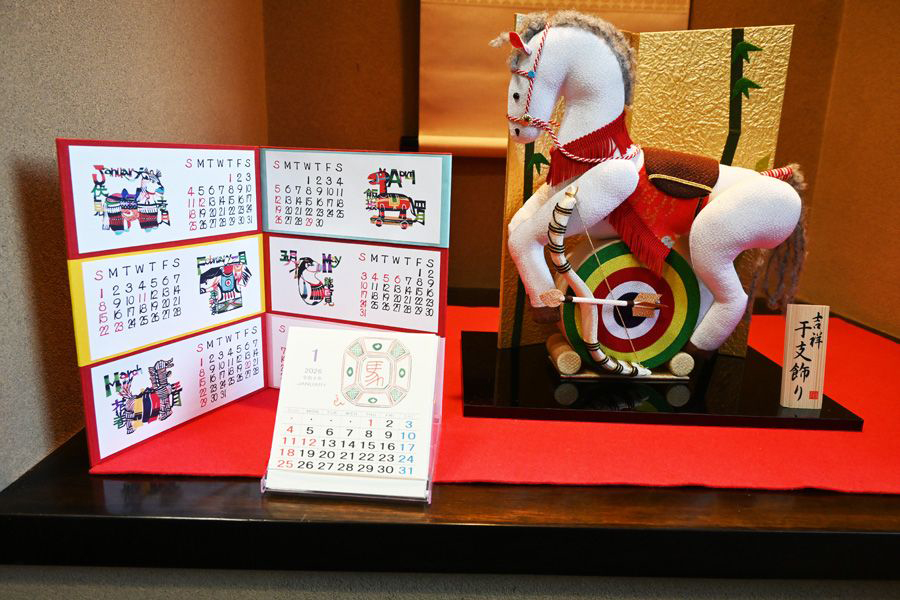 フロッピーケースを利用したカレンダーは、長谷川さんが考えられたそう