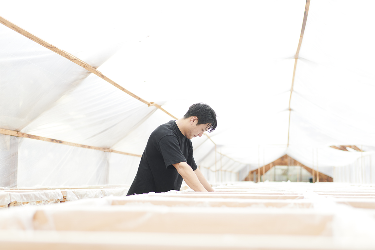 「中土佐町らしい粗塩」を目指す小川心平さん