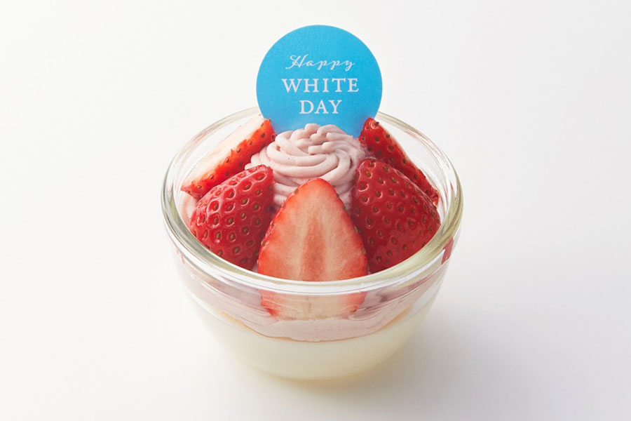 モロゾフ期間限定スイーツ「いちごのモンブランチーズケーキ」(540円)