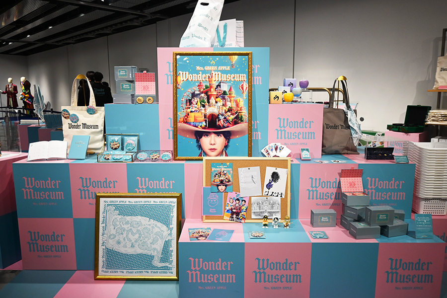 『Mrs. GREEN APPLE Wonder Museum』で購入できるグッズ(Lmaga.jp撮影)