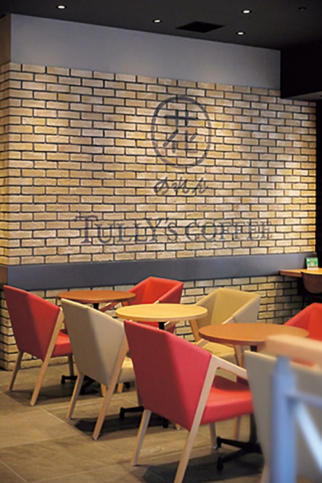 「花のれん タリーズコーヒー なんばグランド花月店」店内