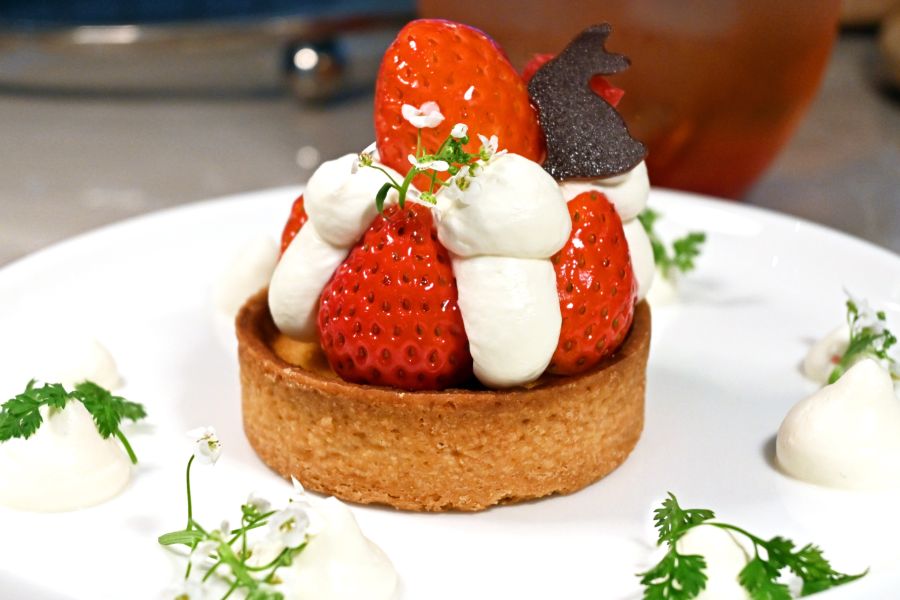 「voco 大阪セントラル by IHG」