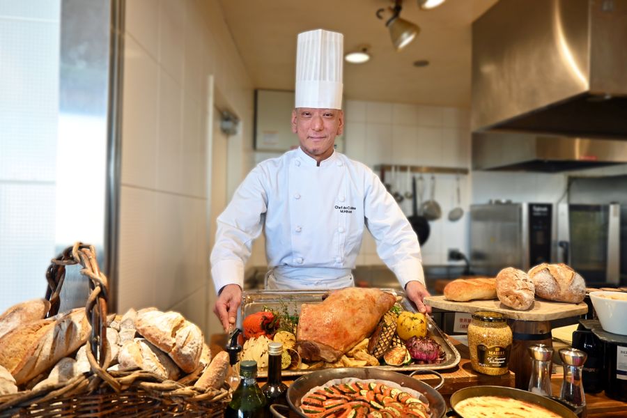 「ANAクラウンプラザホテル神戸」4階「カジュアルダイニング ザ・テラス」は開放的な雰囲気