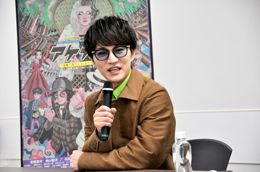 大阪でおこなわれた『アケチコ!~蒸気の黒ダイヤ、あるいは狂気の島~』の会見にて。神山智洋(WEST.)(4月3日・Lmaga.jp撮影)