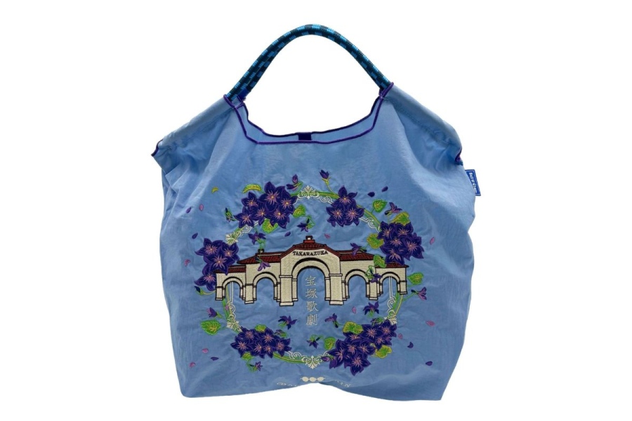 「TAKARAZUKA×Ball&Chain」2つのデザイン(画像提供:宝塚クリエイティブアーツ)