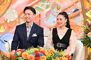 世界一美しいカップル登場、妻は夫に「人生で1番泣かされた」→10年後に復縁