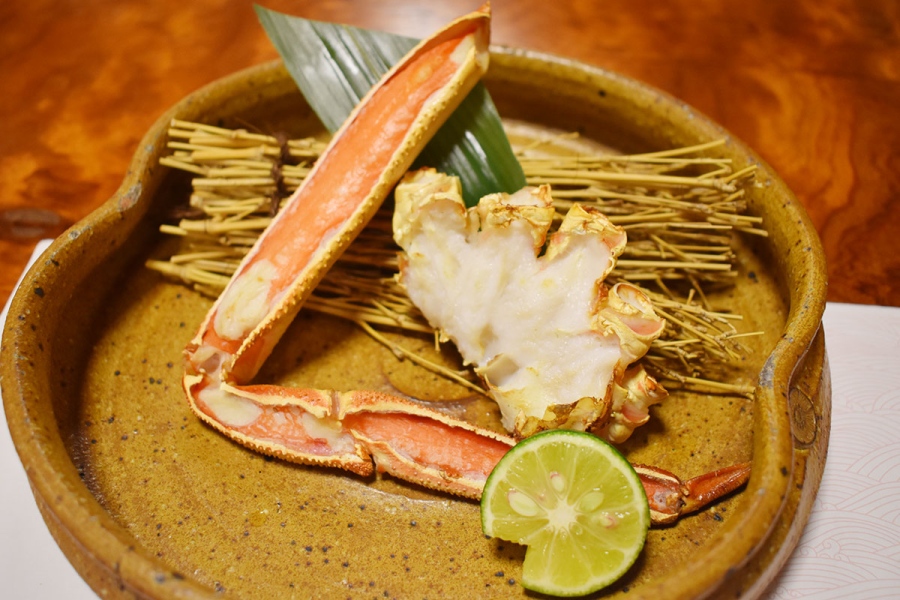 kanidoraku_summer15 | Lmaga.jp 『涼香』より、すだちをかけて楽しむ「焼かに」