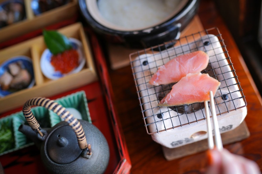 全国でも珍しい!? 鮭料理専門の食事処「千年鮭きっかわ 井筒屋」