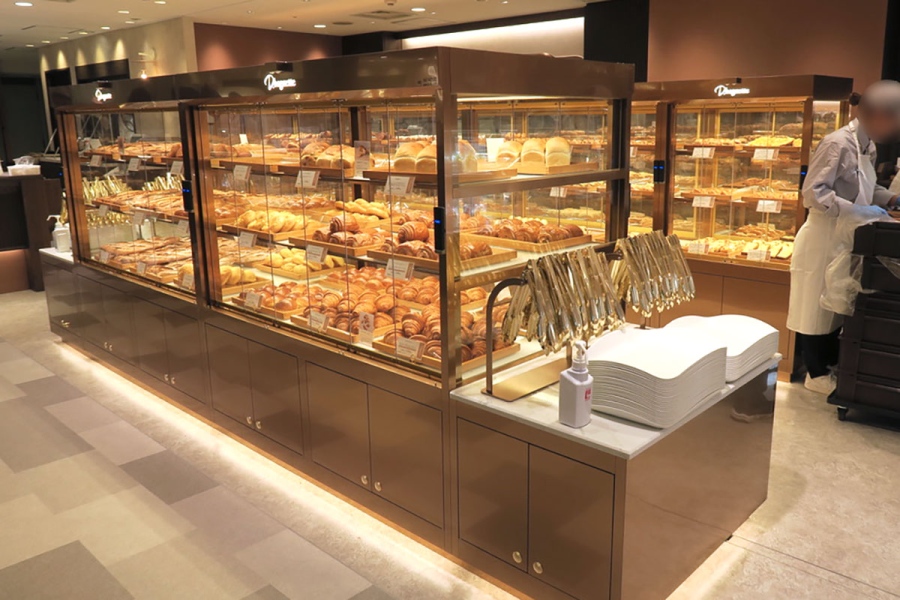 大丸梅田店にオープンした「D.baguette by parigot & DIA(ディー バゲット バイ パリゴ&ダイヤ)」(4月17日内覧会の様子・大阪市北区/Lmaga.jp撮影)