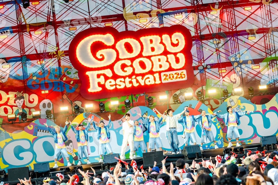 『ごぶごぶフェス2026』1日目に出演した東方神起 撮影:ハヤシマコ (C)GOBU GOBU Festival
