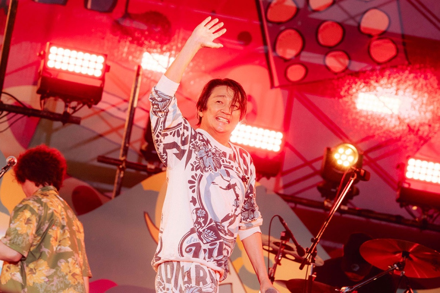 『ごぶごぶフェス2026』2日目に登場した近藤真彦 撮影:桃子 (C)GOBU GOBU Festival