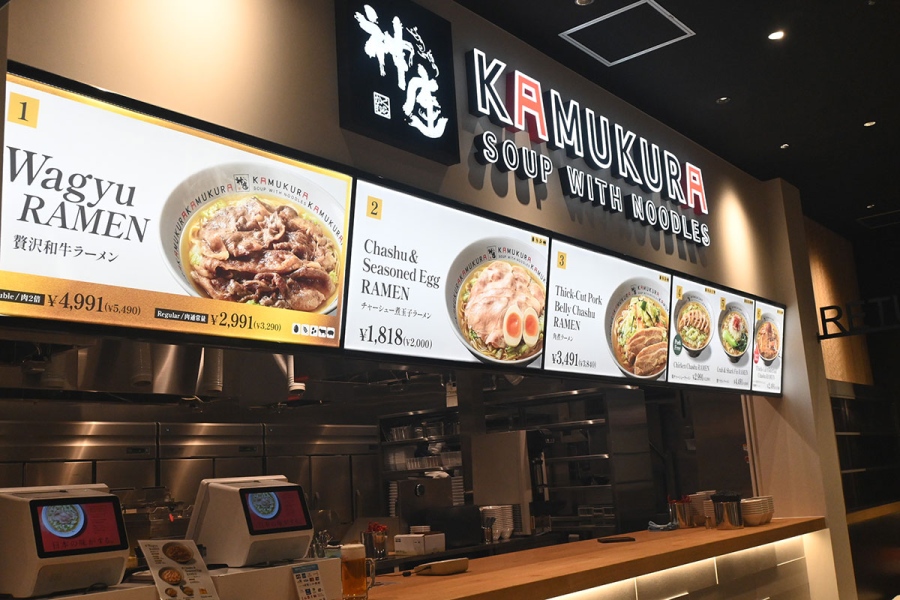 フードコート内にオープンした「どうとんぼり神座 関西空港店」(5月29日撮影/関西国際空港第1ターミナル国際出国エリア)