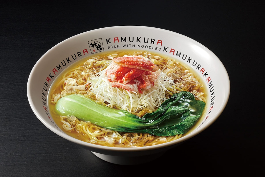 「どうとんぼり神座 関西空港店」限定の、蟹フカヒレラーメン(4940円)