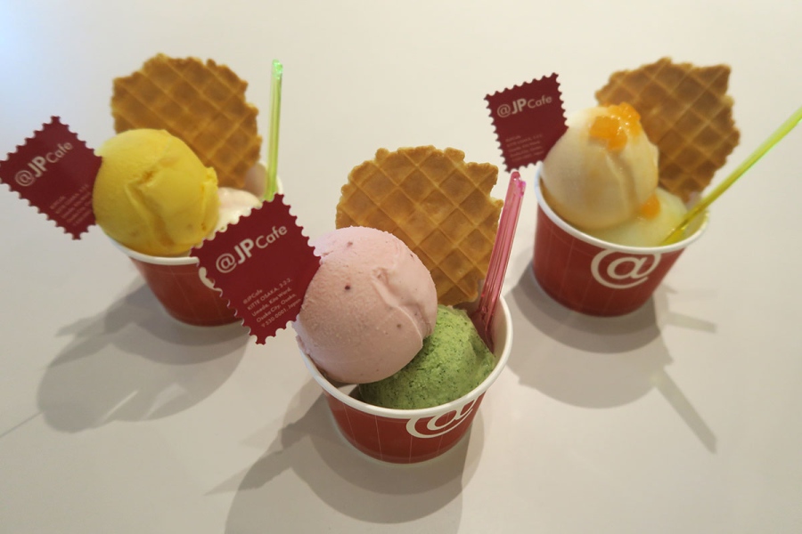 「アイスガチャ」の商品のひとつ、@JP Cafeの「ジェラートダブル」(通常790円)(7月10日・Lmaga.jp撮影)