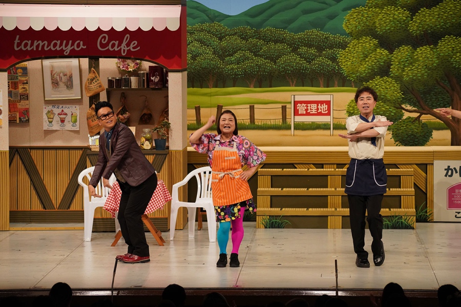 littletwins_0721_5 | Lmaga.jp ゲストの宮川大輔を巻き込んだボケに会場は沸いていた(大阪市内・7月21日)
