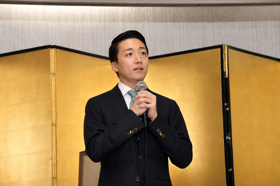 lupankabuki_0727_2 | Lmaga.jp 『流白浪燦星 碧翠の麗城』の会見に登場した瀬織姫を演じる中村米吉(7月27日・大阪市内)