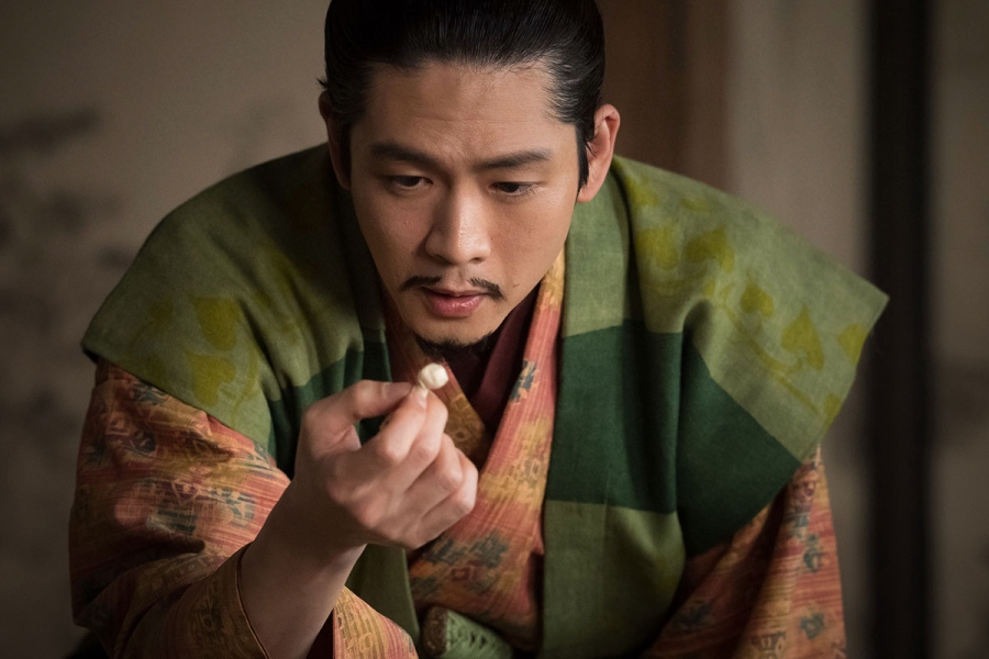 toyotomikyodai27_hurikaeri_15 | Lmaga.jp 『豊臣兄弟!』第27回より。(C)NHK
