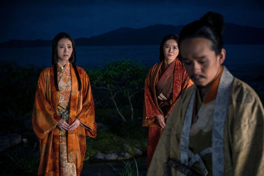 toyotomikyodai29_hurikaeri_15 | Lmaga.jp 『豊臣兄弟!』第29回より。(C)NHK