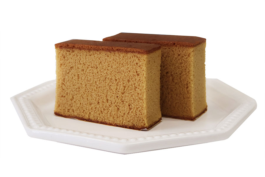 castellaginso_purin2 | Lmaga.jp 「まるでプリンを食べているような味わい」を目指したキャラメルプリン味のカステラ