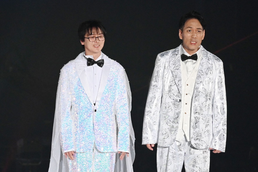 kancole26aw_sumara1 | Lmaga.jp 『KANSAI COLLECTION 2026 AUTUMN&WINTER』のランウェイで「ひき肉にしてやんよ」とガンを飛ばすスーパーマラドーナ(8月13日/大阪市西区)