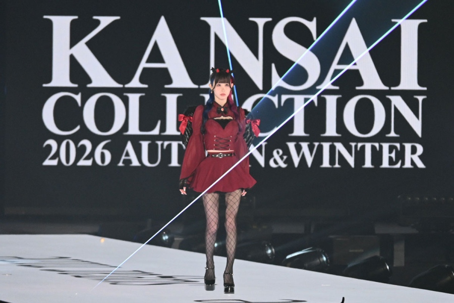 kancole26aw_yurinya2 | Lmaga.jp 『KANSAI COLLECTION 2026 AUTUMN&WINTER』のランウェイに登場したゆりにゃ(8月13日/大阪市西区)