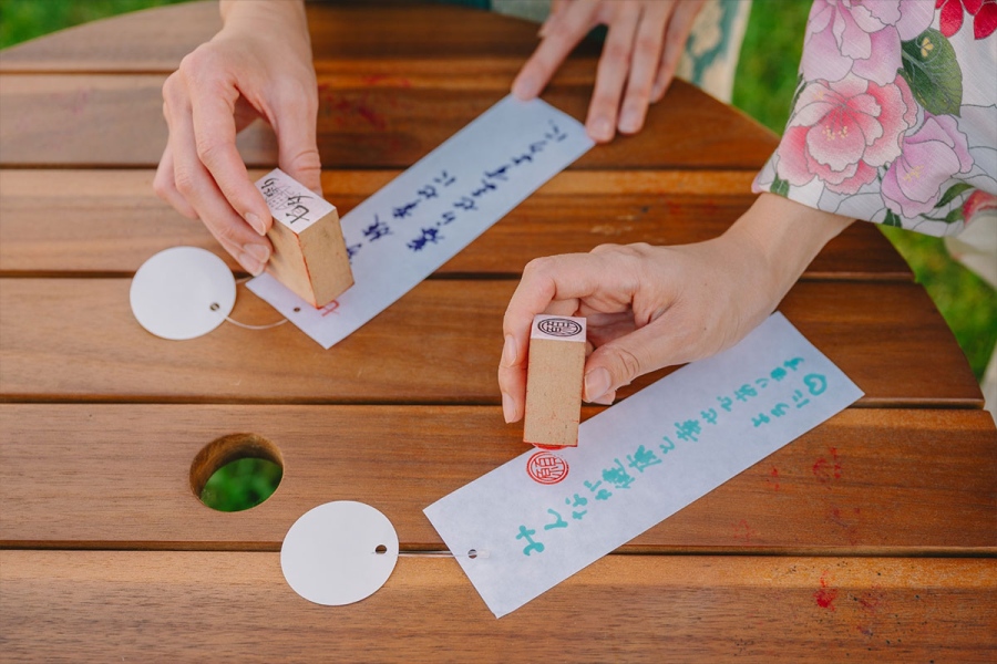 kyoto_tanabata_sky_lantan_fes_20260803_2 | Lmaga.jp ランタンと浮かべる短冊には願いごとを書いて(七夕スカイランタン祭り2026 会場:京都府立木津川運動公園)