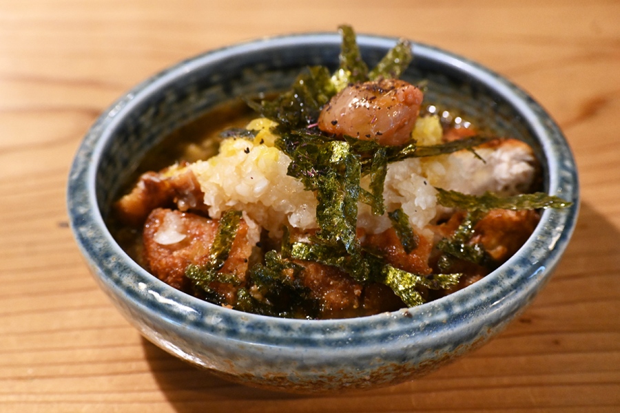 haraiso2026_0901_8 | Lmaga.jp 唯一のカレーメニューになったミニカツカレー茶漬け(1000円)。ミニサイズになったが味はそのまま(Lmaga.jp撮影)