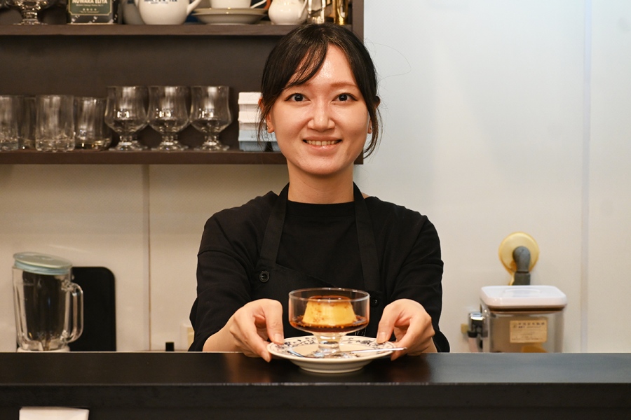 hiraoka2026_0814_2 | Lmaga.jp 「平岡珈琲店」四代目店主・たむさん(Lmaga.jp撮影)
