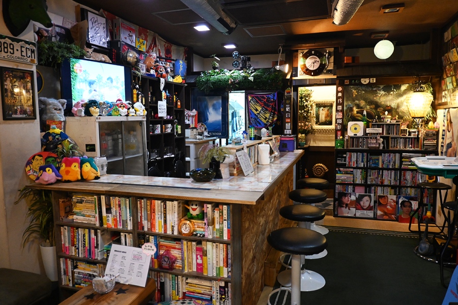 juso2026_0907_3 | Lmaga.jp 「週間マガリ」の店内(Lmaga.jp撮影)