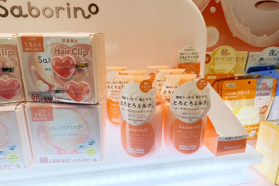 loftcosmefestival26aw_4 | Lmaga.jp 『ロフト コスメフェスティバル 2026 AW』にて、「サボリーノ」の「メガショット 朝用ミルクピールマスク CC」と「サボリーノ オールインワンミルクシャンプー」