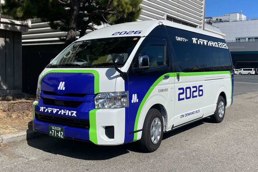 ondemandbus_202609_2 | Lmaga.jp 「オンデマンドバス」の車体(写真提供:大阪市高速電気軌道)