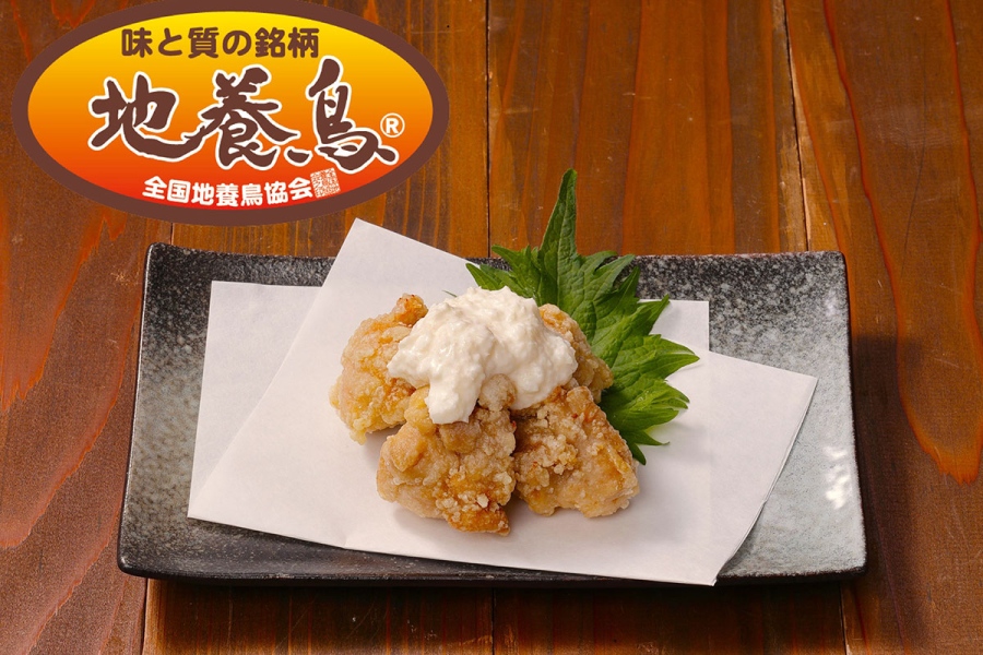 torikizoki_10menu3 | Lmaga.jp 旨味とコクのある徳島県産・香川県産「地養鳥」を白だしに漬け込み、サクッとジューシーに揚げた唐揚げに、おろしマヨを合わせた「地養鳥の白い唐揚~おろしマヨ~」※串焼と唐揚の2つの商品を合わせて販売予定数約35万食