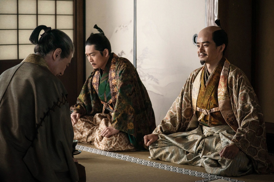 toyotomikyodai34_hurikaeri_18 | Lmaga.jp 『豊臣兄弟!』第34回より。(C)NHK