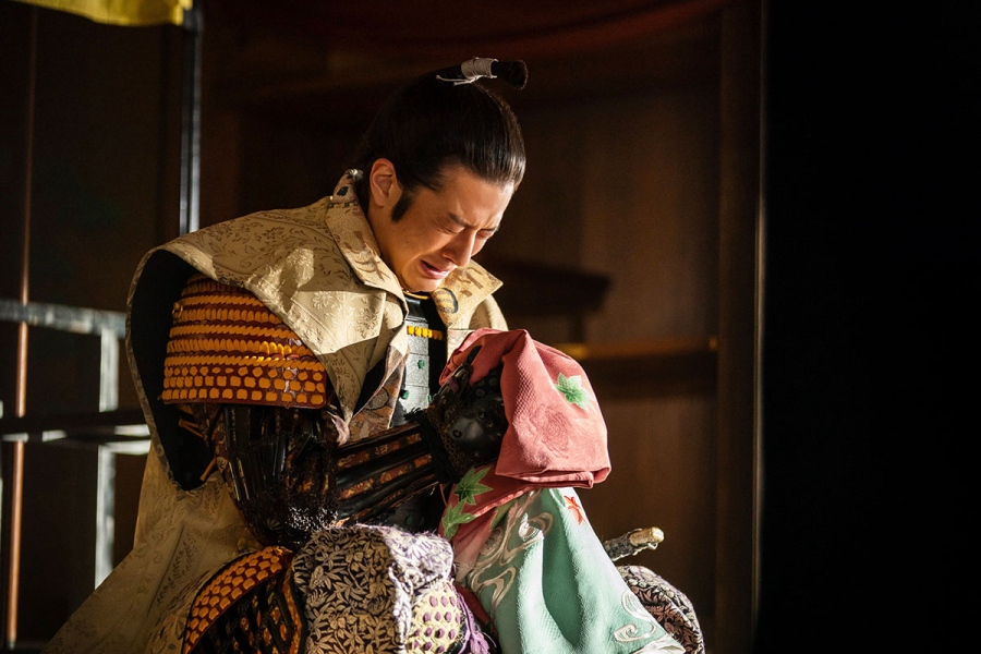 toyotomikyodai36_hurikaeri_14 | Lmaga.jp 『豊臣兄弟!』第36回より。(C)NHK