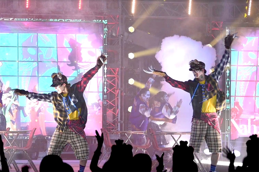 usj_horrornight26_1 | Lmaga.jp 『ハロウィーン・ホラー・ナイト・アカデミー ~絶叫の15年~』はハミクマのダンサーたちも登場(9月9日/ユニバーサル・スタジオ・ジャパン)